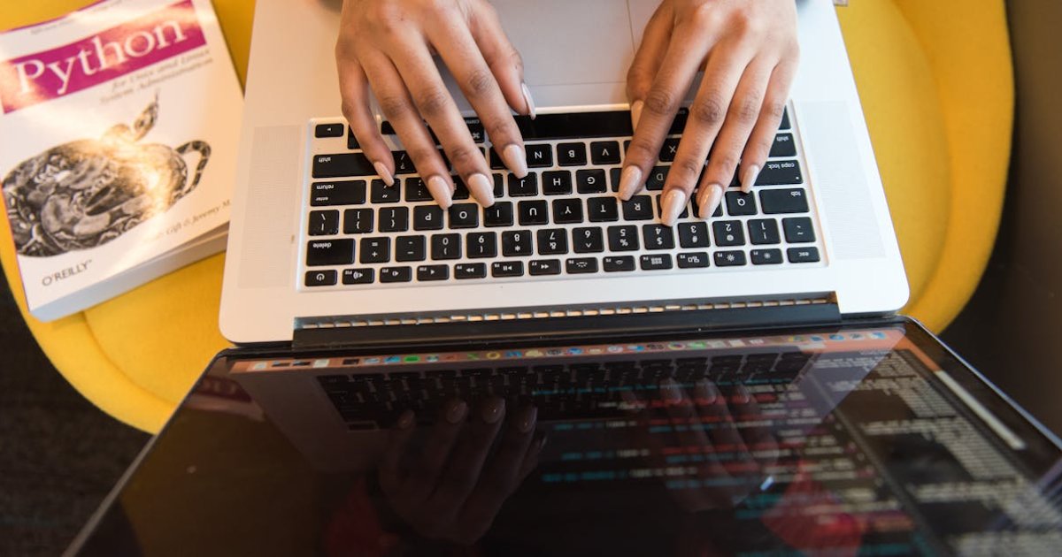 AIを「使う」から「創る」へ：未来のAIクリエイター育成教育